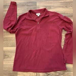 L.L. Bean Women’s lightweight fleece pullover Size Medium